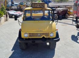 Mercedes-Benz Unimog 406 U900