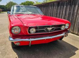 Ford Mustang CABRIOLET V8 