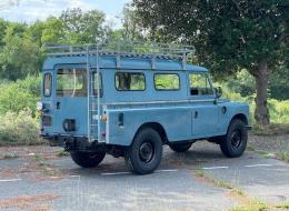 LandRover 109