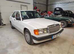 Mercedes-Benz 190 D