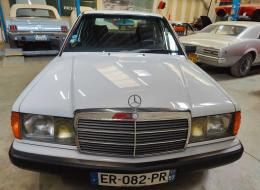 Mercedes-Benz 190 D