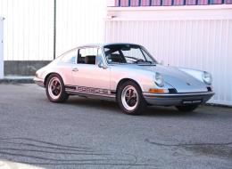 Porsche 911 2.2L E Coupe