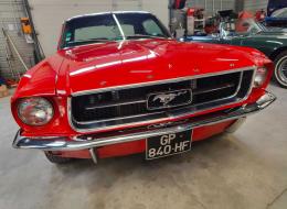 Ford Mustang Coupé V8