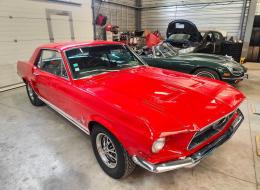 Ford Mustang Coupé V8
