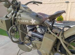 Moto Harley Davidson 20 T 1920 avec sidecar