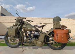 Moto Harley Davidson 20 T 1920 avec sidecar