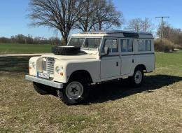 LandRover 109 Series III