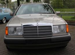 Mercedes-Benz CE 230