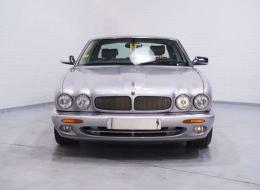 Jaguar Série - XJ R 4.0 V8 Supercharged