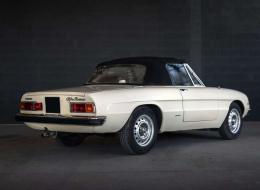 Alfa Roméo Spider 2000 Veloce