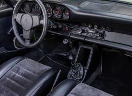 Porsche 911 TARGA