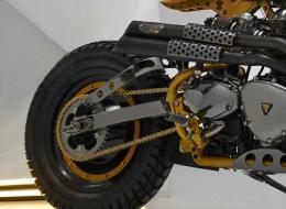 Moto Triumph BONNEVILLE T100 ( MOTEUR) - SCRAMBLER 