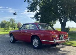 Alfa Roméo Giulia GT 2000 Veloce