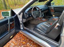 Mercedes-Benz SL 280 R129