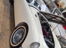 MG B GT