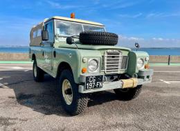 LandRover 109 Serie 3 6 cylindres