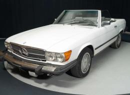 Mercedes-Benz SL 560