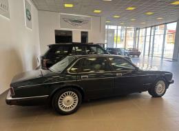 Jaguar Série - XJ 40 V12 6.0L