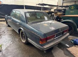 Rolls-Royce Silver Spirit