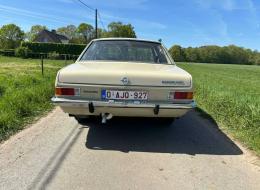 Opel Rekord 1900 boite auto
