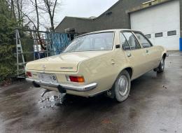 Opel Rekord 1900 boite auto