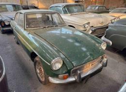 MG B GT