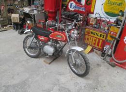 Moto yamaha MINI ENDURO 50 FT 1