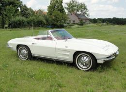 Chevrolet Corvette C2 Sting Ray Cabriolet