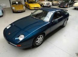 Porsche 928 S4