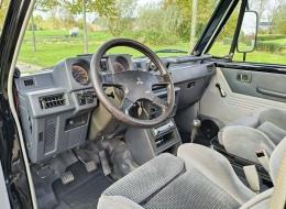 Mitsubishi Pajero 2.6 Canvas Top