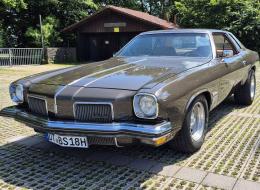 Oldsmobile Cutlass V8 Supreme