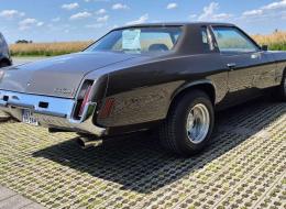 Oldsmobile Cutlass V8 Supreme