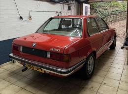 BMW Série 3 320 (E21)