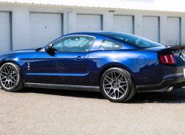 Ford Mustang Shelby GT 500 KR 5.4L V8 550cv