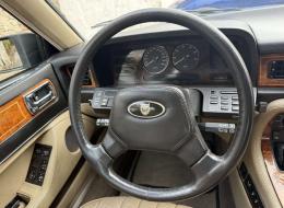 Jaguar Série - XJ 40