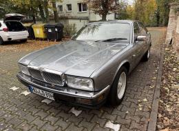 Jaguar Série - XJ 40