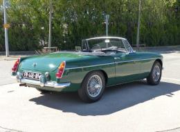 MG B