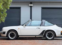 Porsche 911 3.2 TARGA SONAUTO 168mkms Carnet & Histo complet