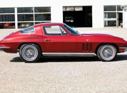 Chevrolet Corvette C2 Stingray 5.4L V8 327CI Coup&eacute; Type L76-365cv 