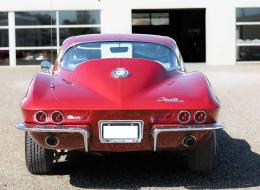 Chevrolet Corvette C2 Stingray 5.4L V8 327CI Coup&eacute; Type L76-365cv 