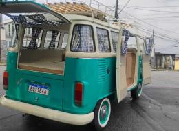 Volkswagen Combi T2 Camper Van