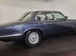 Jaguar Série - XJ 12 serie III Sovereign HE