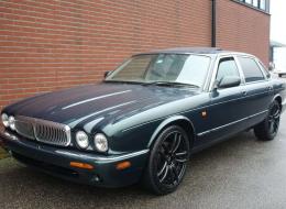 Jaguar Série - XJ 8 4.0