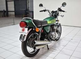 Moto Kawazaki 400 S3