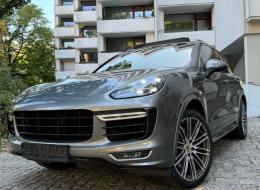 Porsche Cayenne turbo 520cv