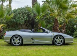 Ferrari F 355 Spider