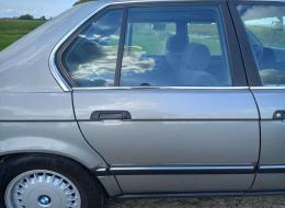 BMW Série 7 735i