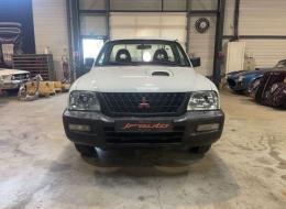 Mitsubishi Pick up L200 single cab 4x2 roues