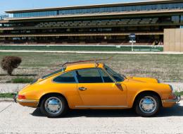 Porsche 911 T
