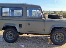 LandRover 90 MILITAIRE